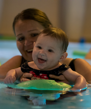 Babyschwimmen 7-11 Monate Innen