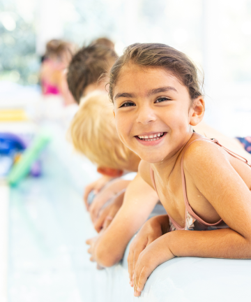 Kinderschwimmkurs für Anfänger 