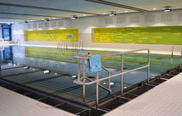Ingolstadt Lehrschwimmbecken des Sportbades
