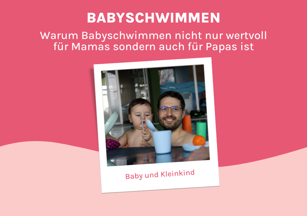 Vater mit Baby im Schwimmkurs