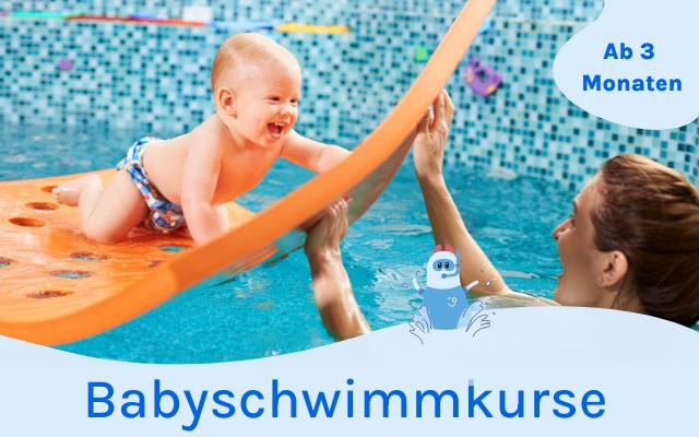 Mama mit Kind im Wasser