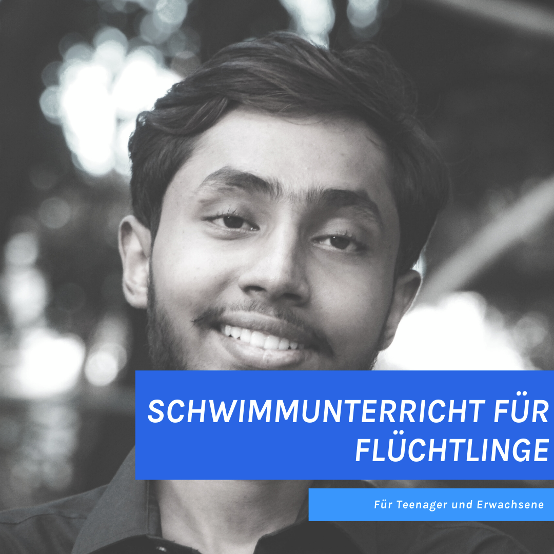 Unsere Schwimmschule unterstützt – Schwimmkurse für Geflüchtete Schwarz-weiß Foto; ein junger Mann südländischer Herkunft ist zu sehen